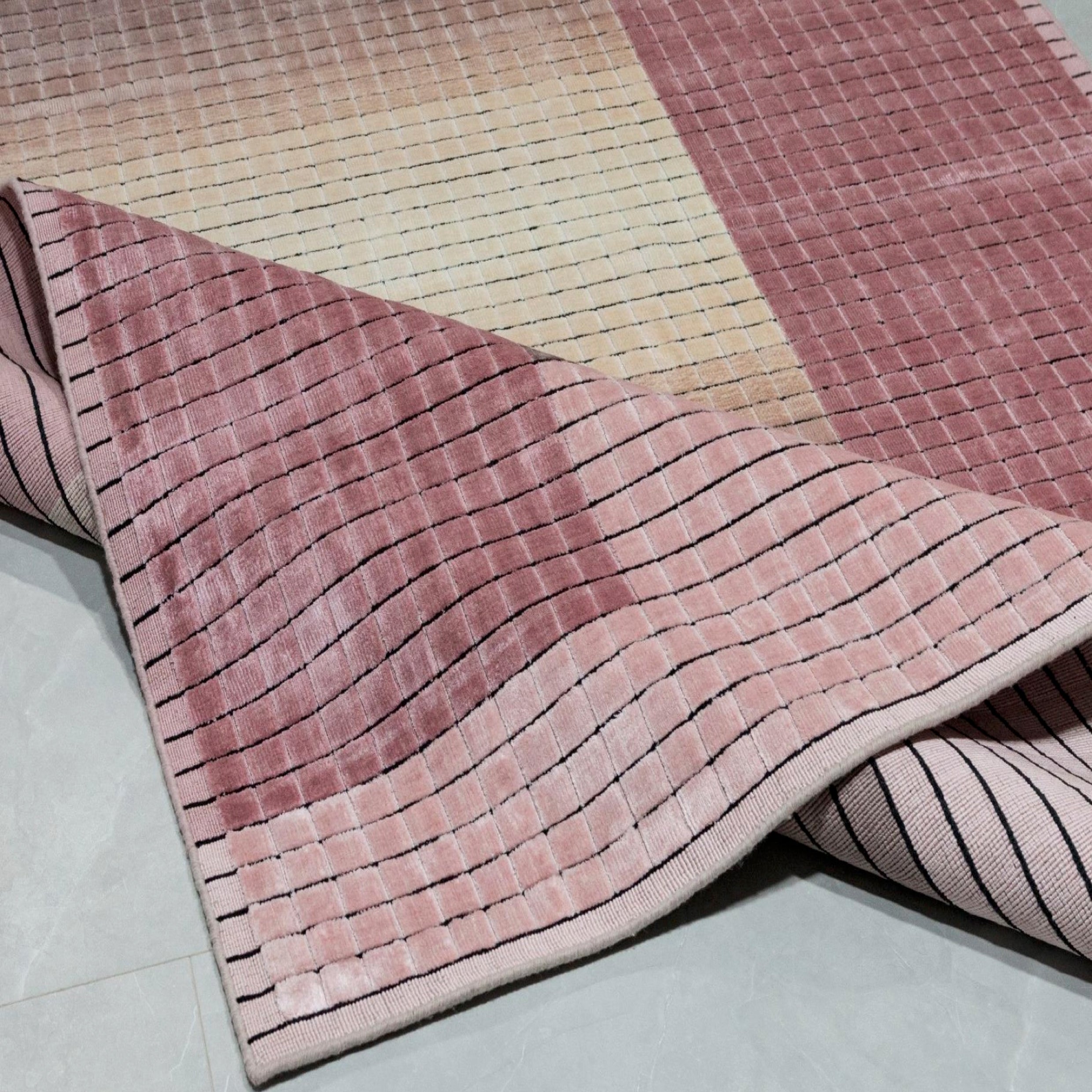 Azrael Rug, 16