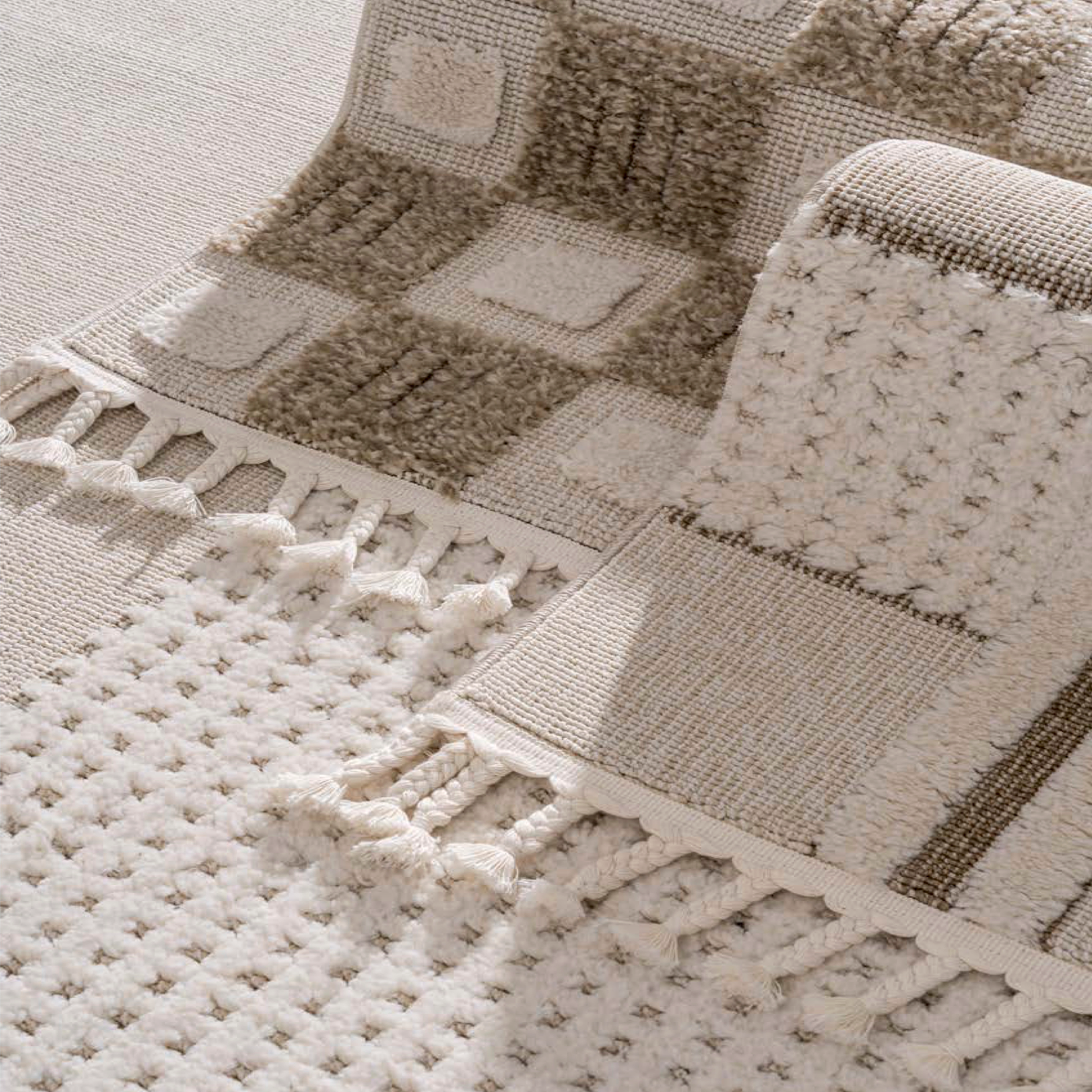 Colette Rug, 05