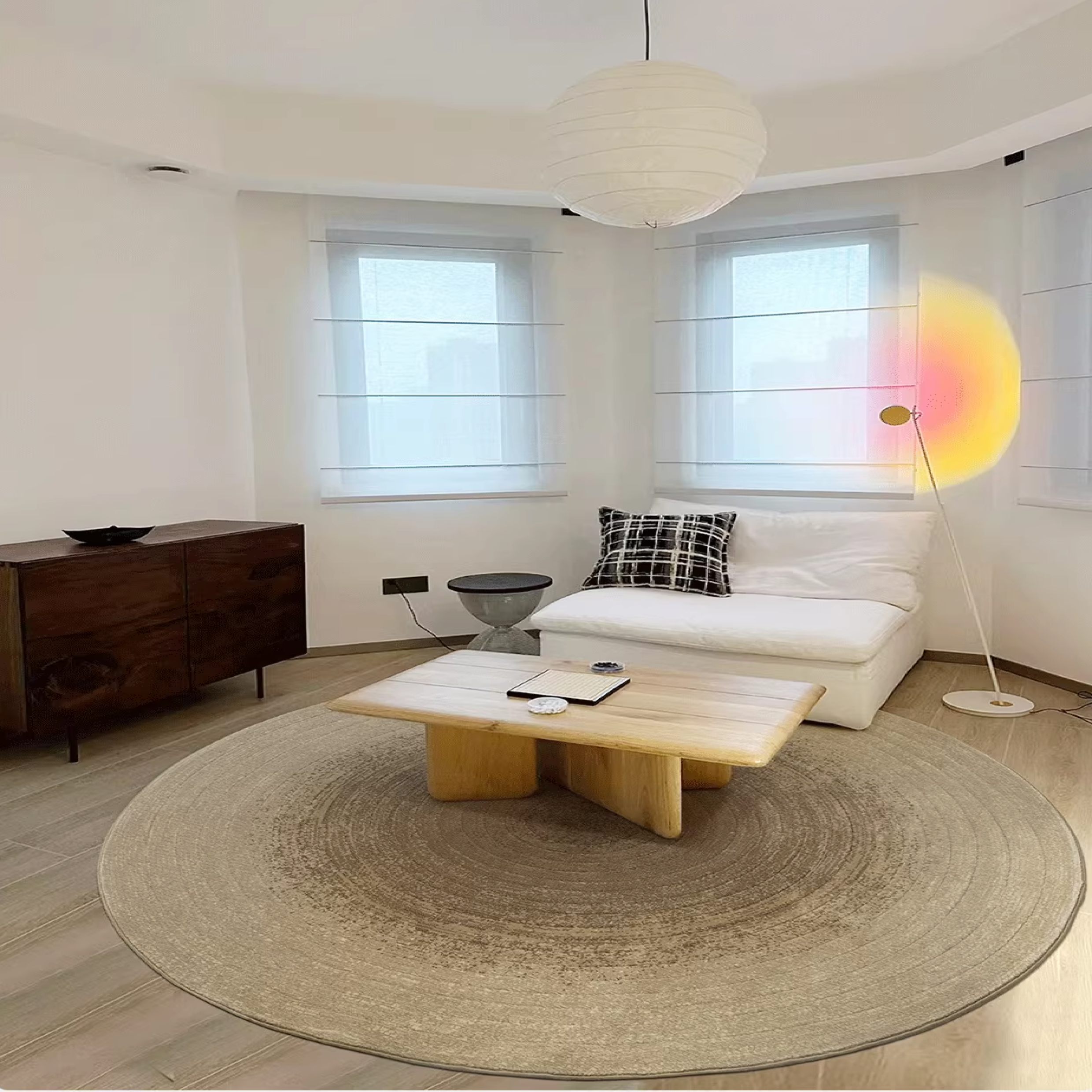 Rayne Round Rug, 03