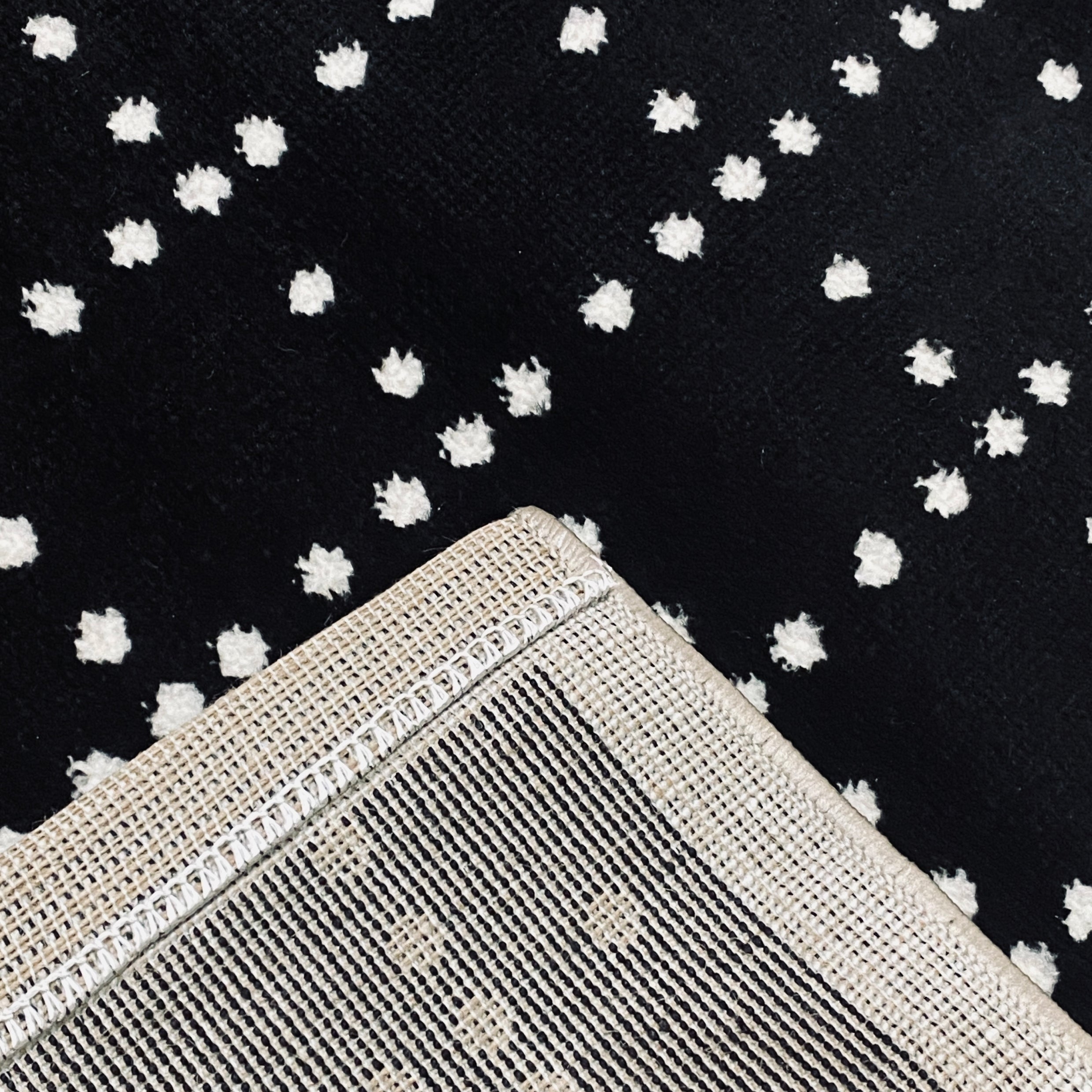 B&W Rug, 01 (Quick Delivery)