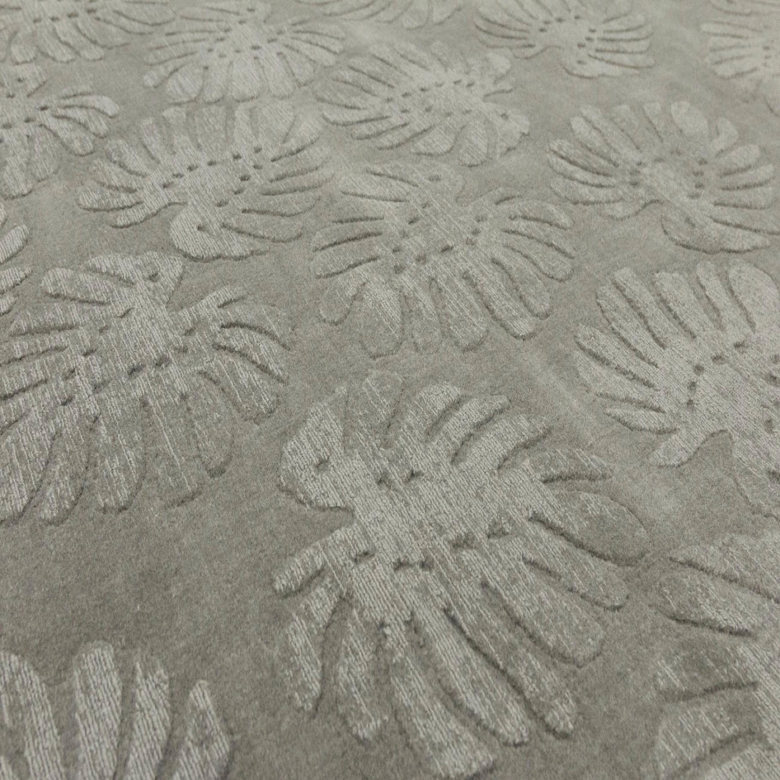 Milani Rug, 19