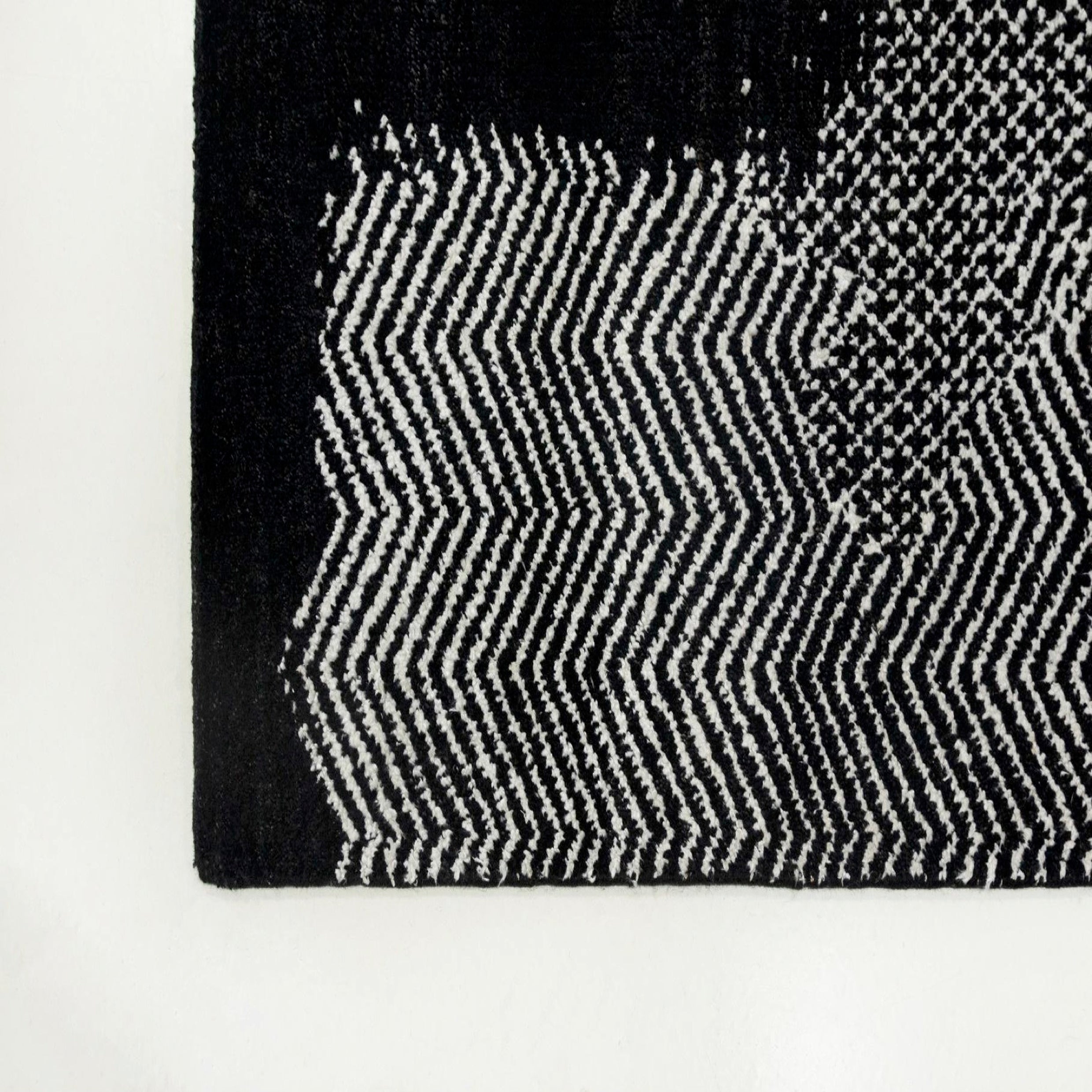 Nyra Rug, 01