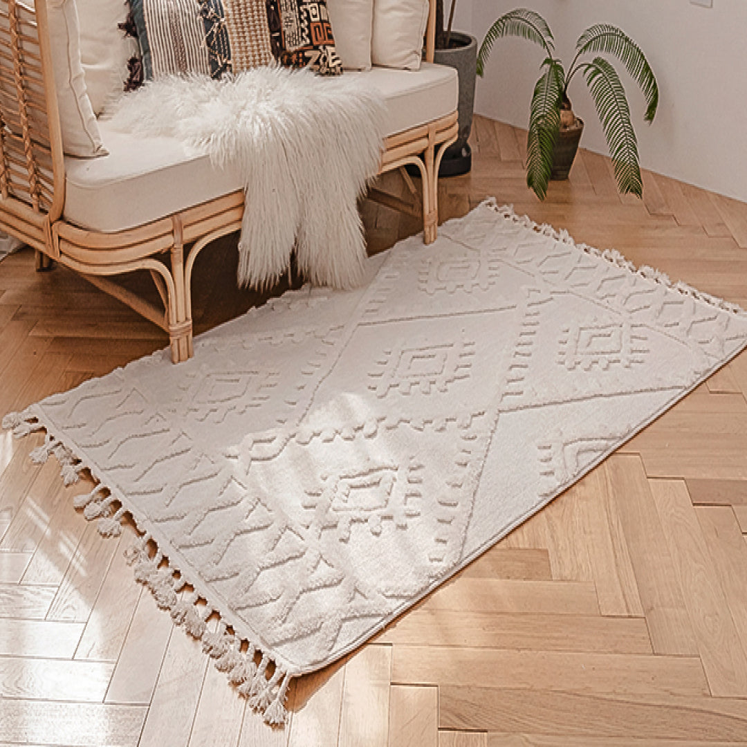 Jaxan Area Rug