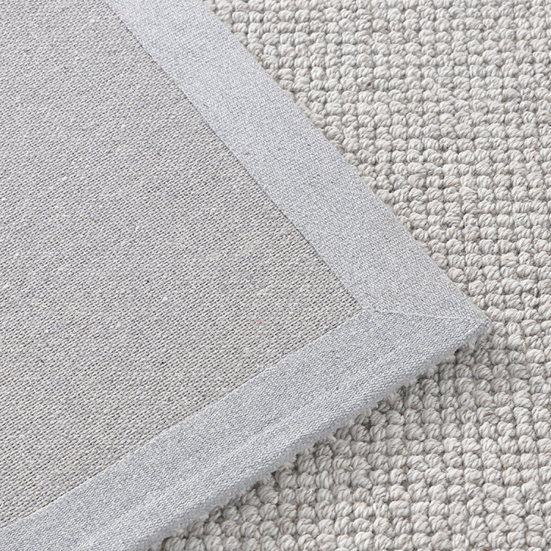 Soren Minimal Area Rug (Quick Delivery)