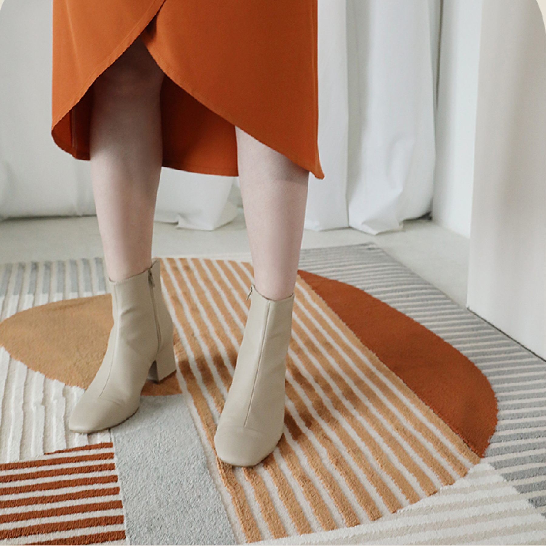 Rou Area Rug