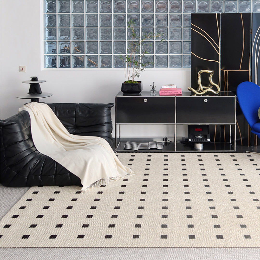 Clara Area Rug