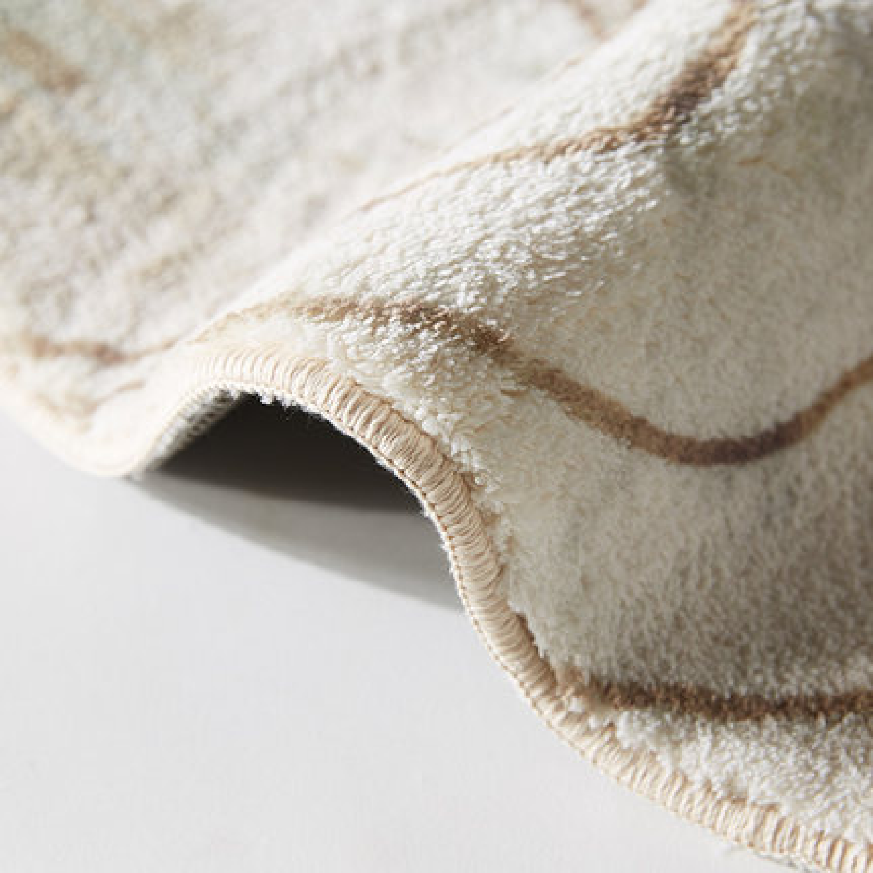 Jordyn Round Area Rug