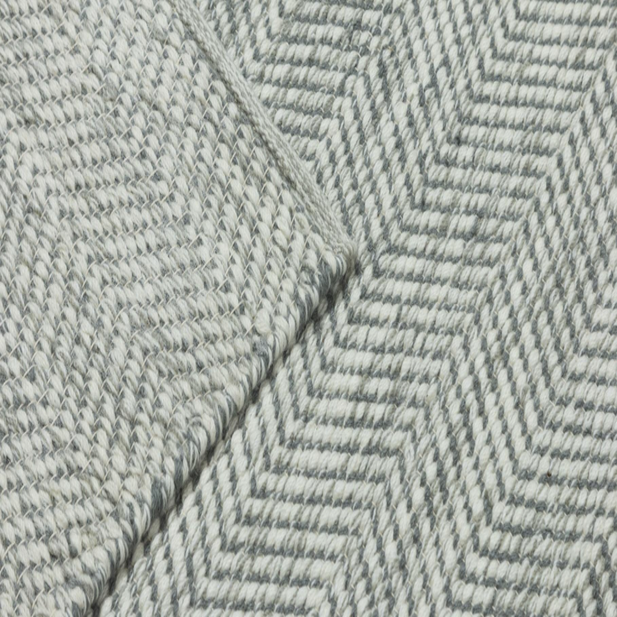 Thea Rug, 03