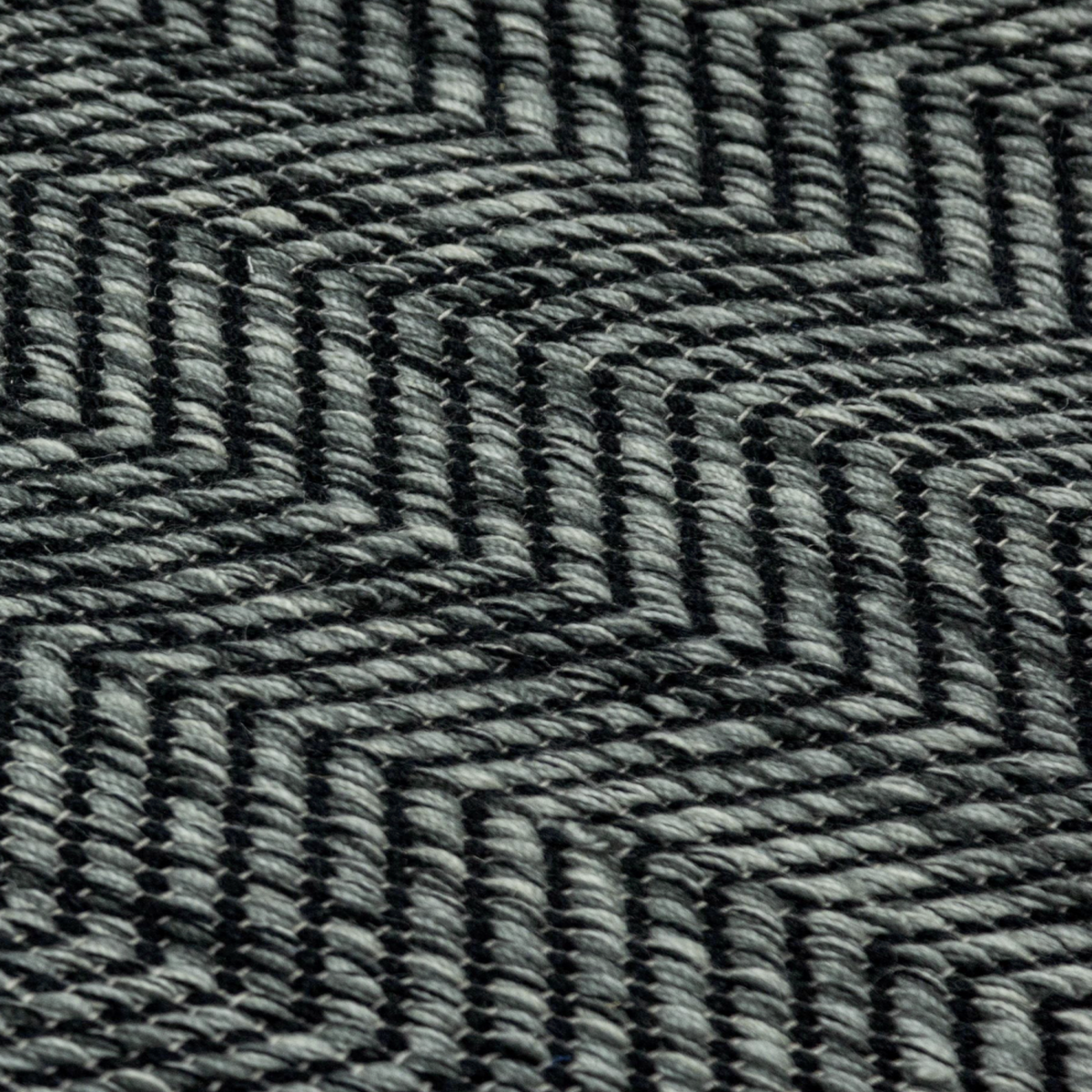 Thea Rug, 04