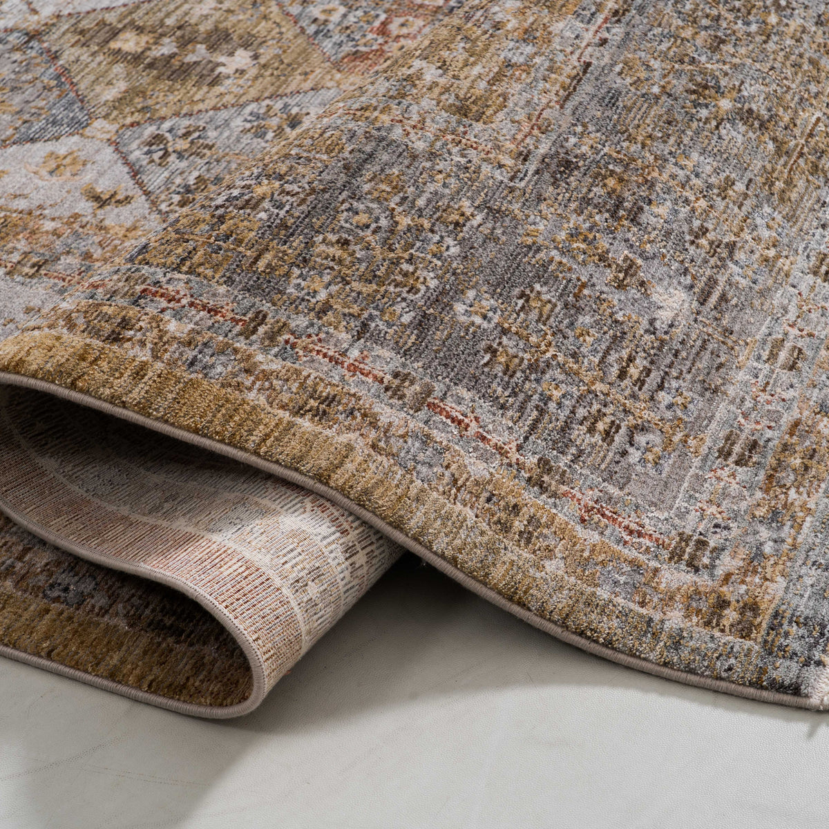 Lora Rug, 04