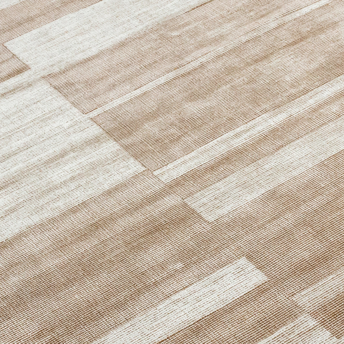 Kova Rug, 17