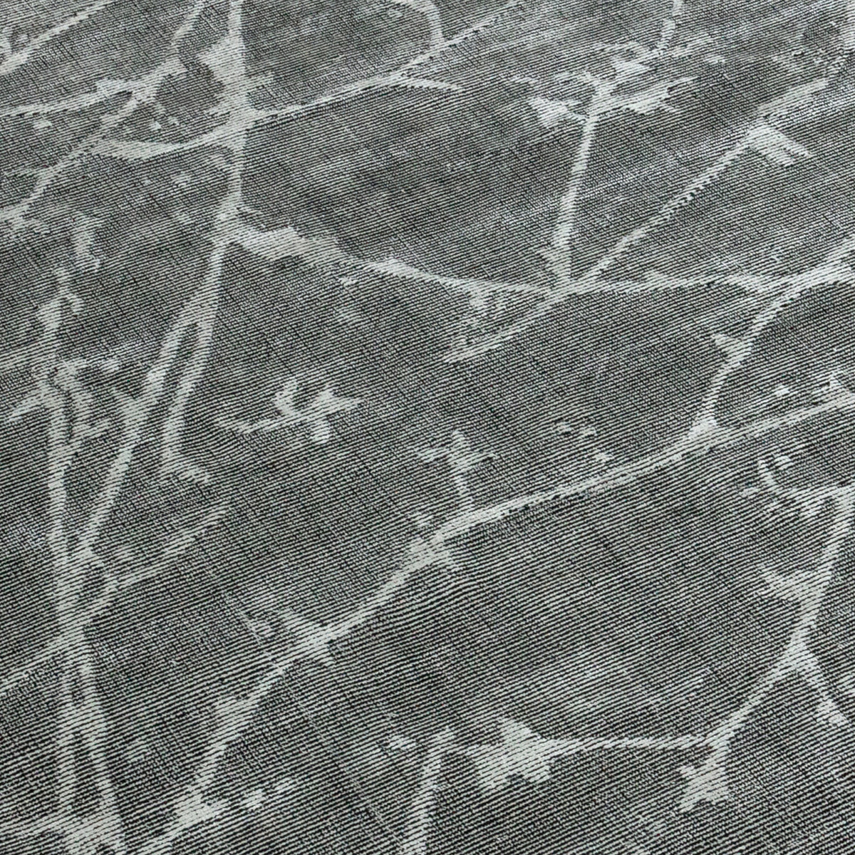 Kova Rug, 19