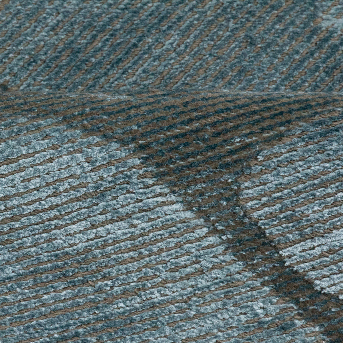 Kova Rug, 02