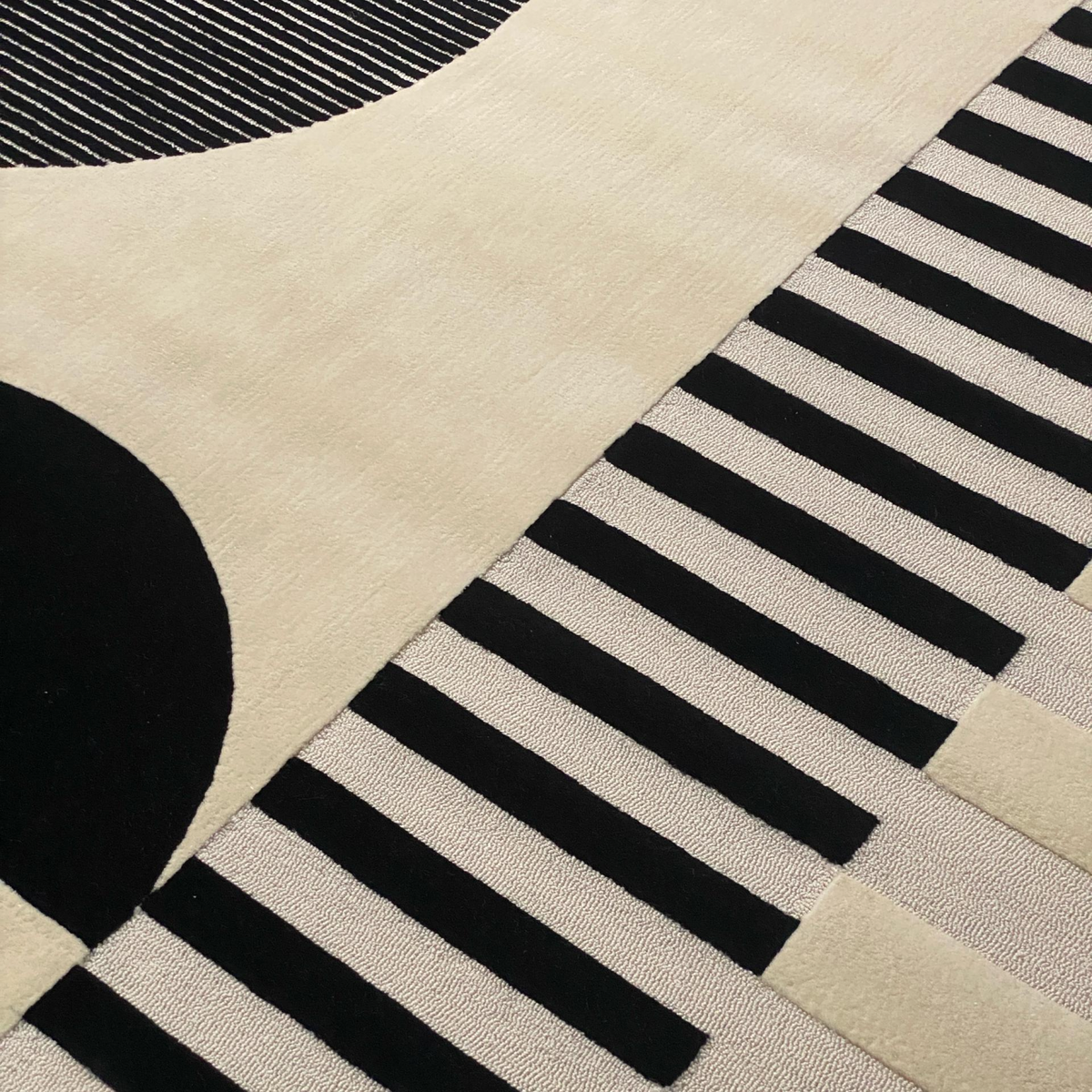 Lucial Area Rug