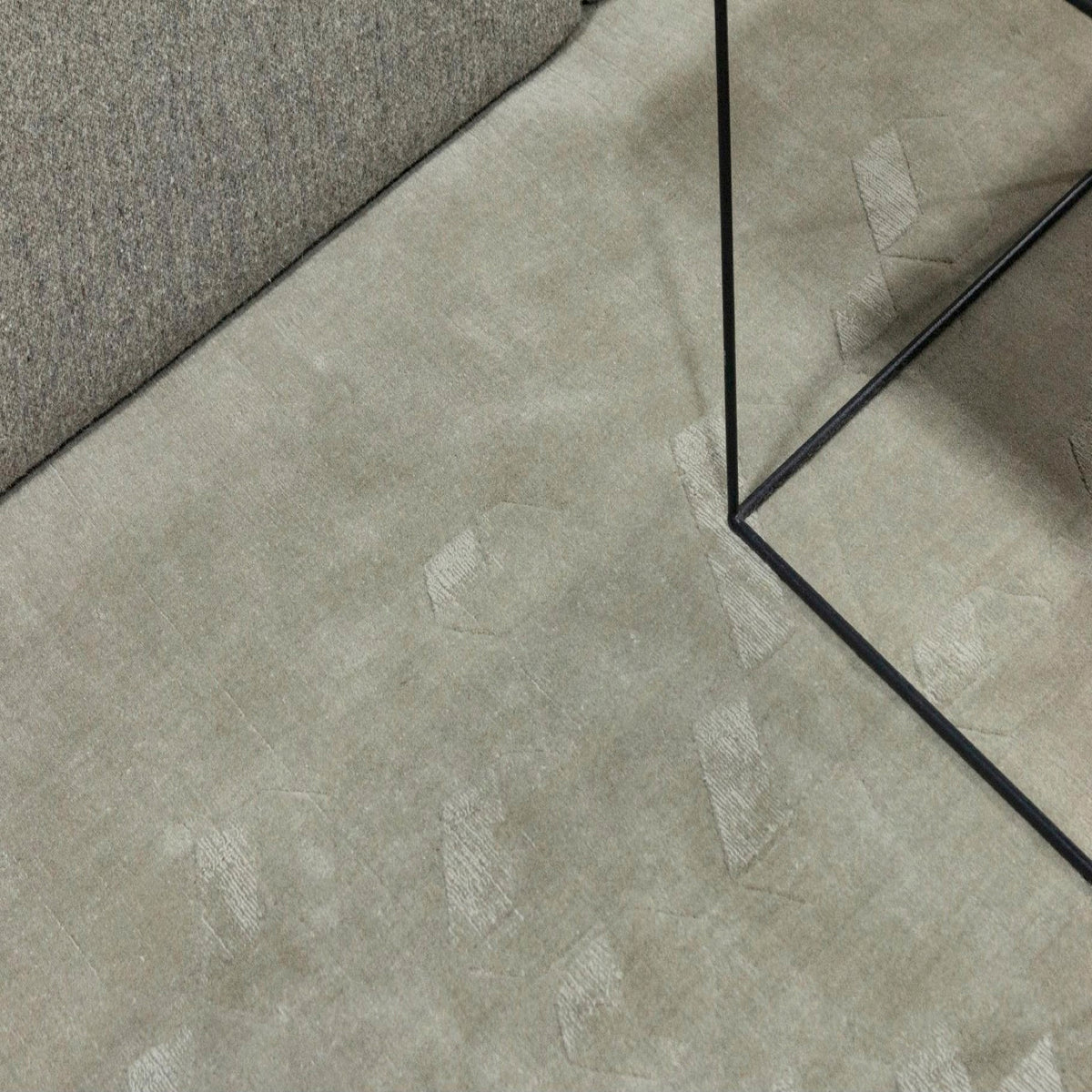 Milani Rug, 02