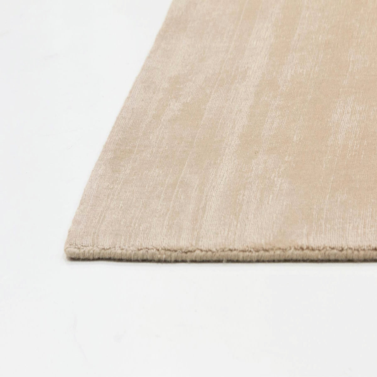 Miles Rug, 02