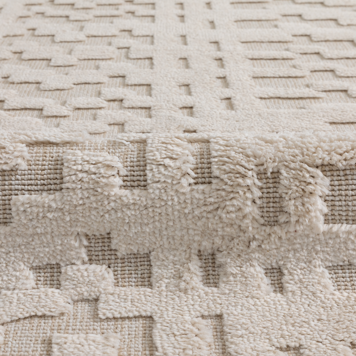 Colette Rug, 02