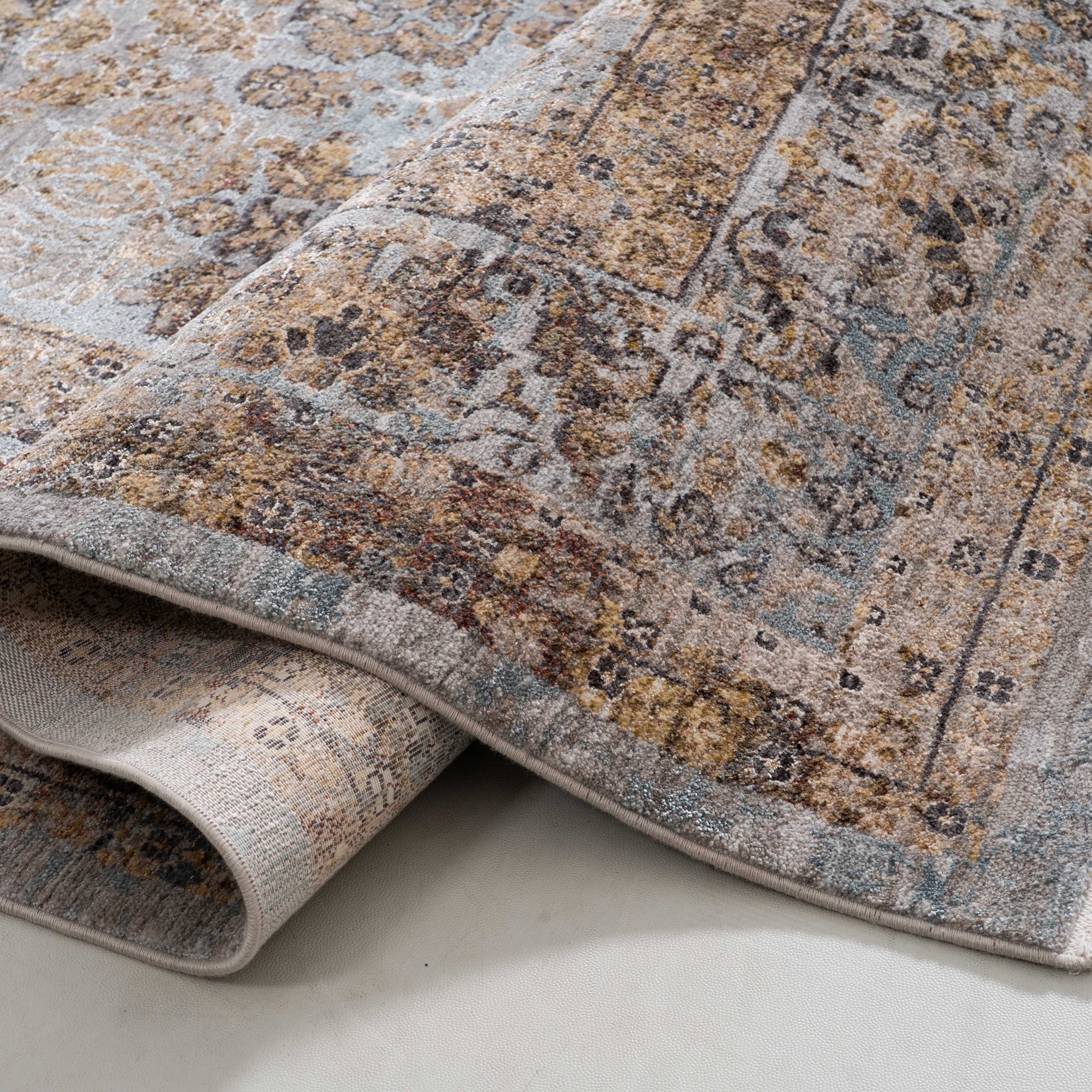Lora Rug, 03