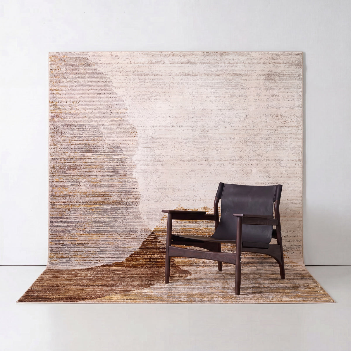Ezra Rug, 10