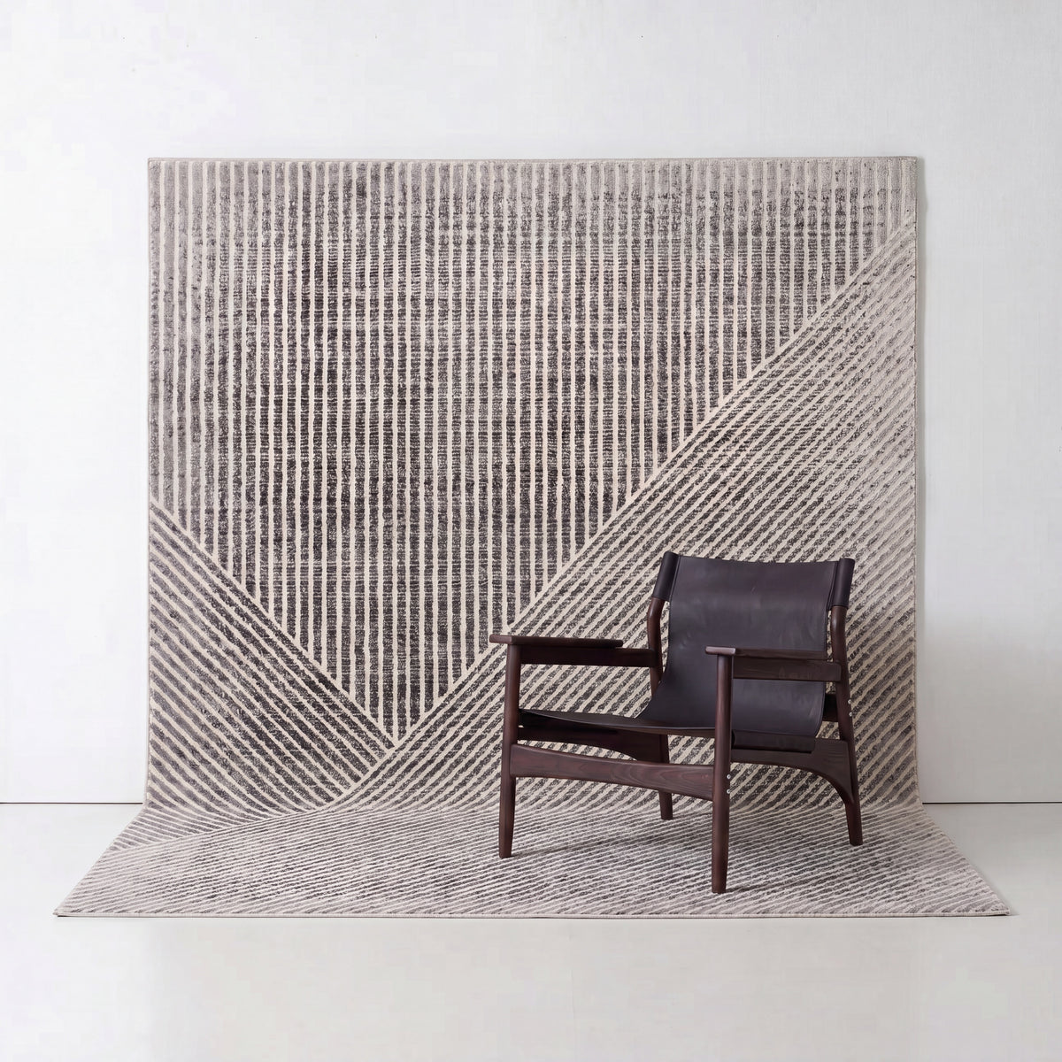 Ezra Rug, 11
