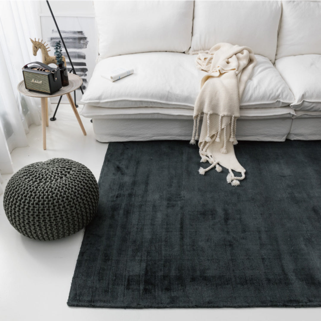 Colene Round Rug, 03 (Quick Delivery)